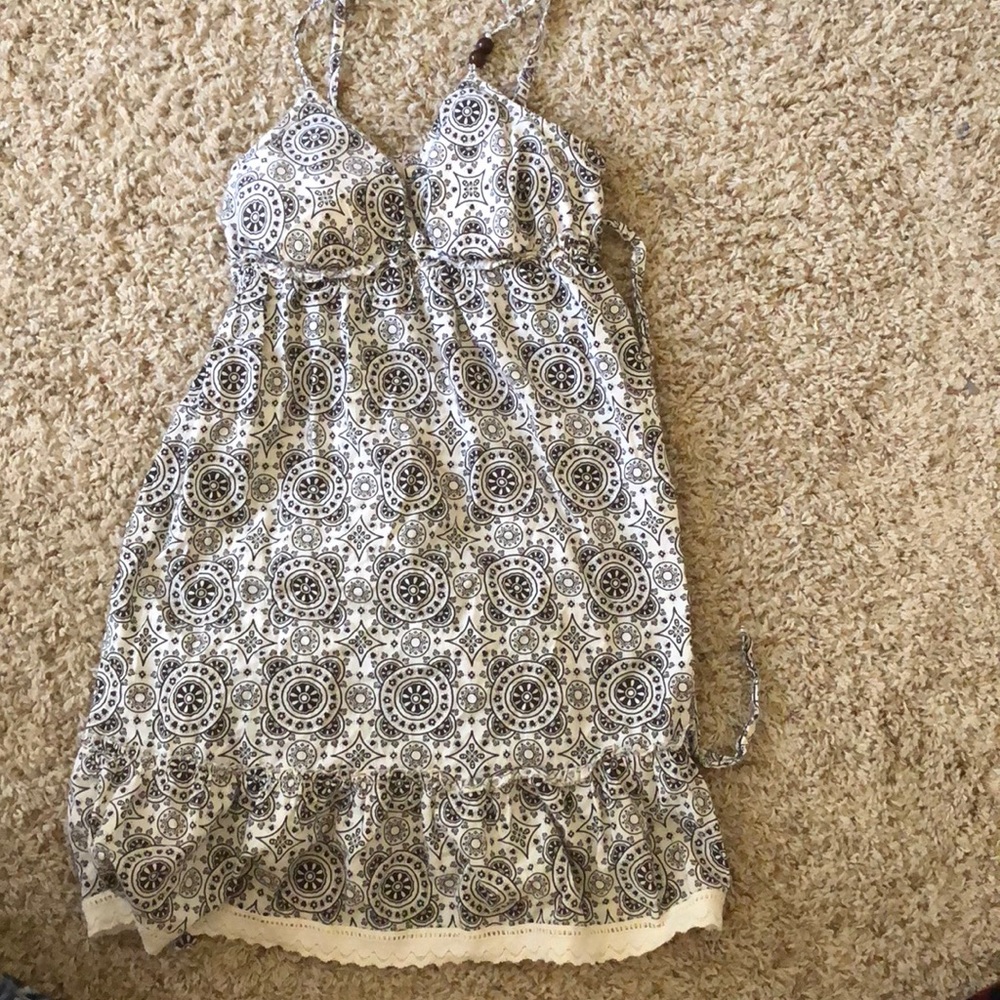 Black and white dress